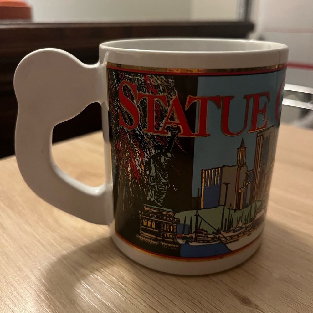 Vintage Statue of Liberty Mug Figural Handle Japan